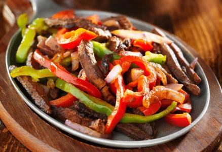 Kuřecí játra s paprikou