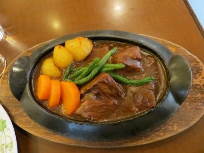 Dušené hovězí s bramborami