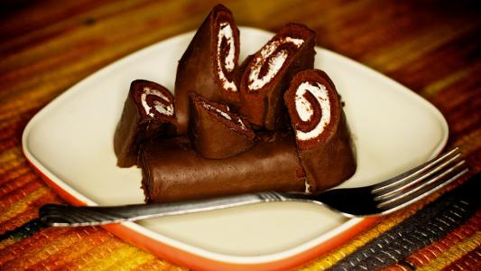 Kakaová roláda s tvarohem