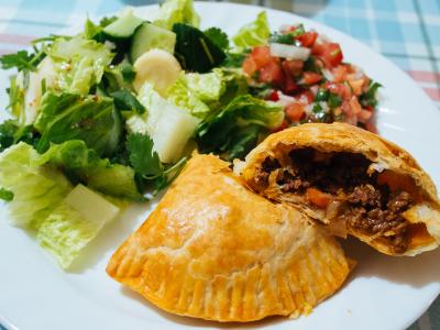 Luxusní empanadas s křepelčím vejcem