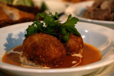 Masové kuličky s ananasem