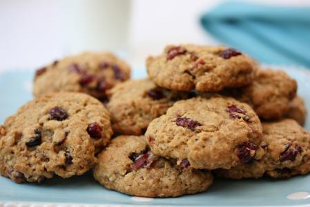 Vynikající máslové sušenky s brusinkami