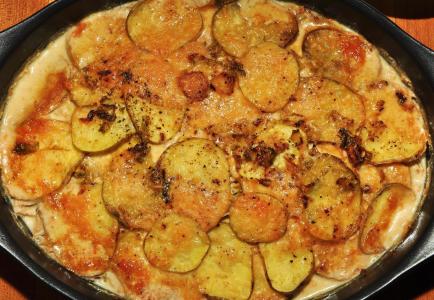 Zapečená kapusta s mletým masem