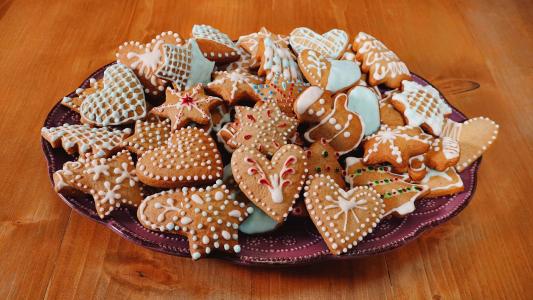 Vánoční medové perníčky - videorecept