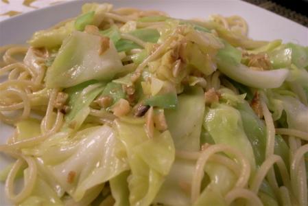 Těstoviny se zelím