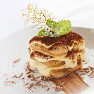 Domácí tiramisu z mascarpone: nepečený italský dezert